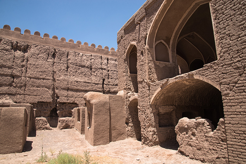 Iran : Castillo de Rayen, Mahan ...