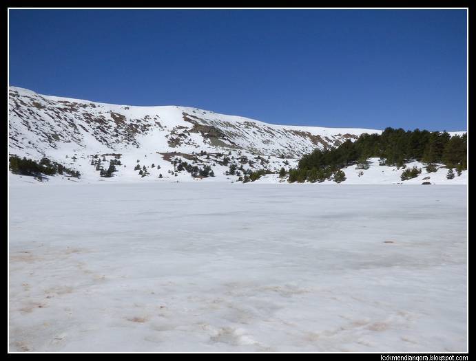 Lagunas de Neila laguna Larga